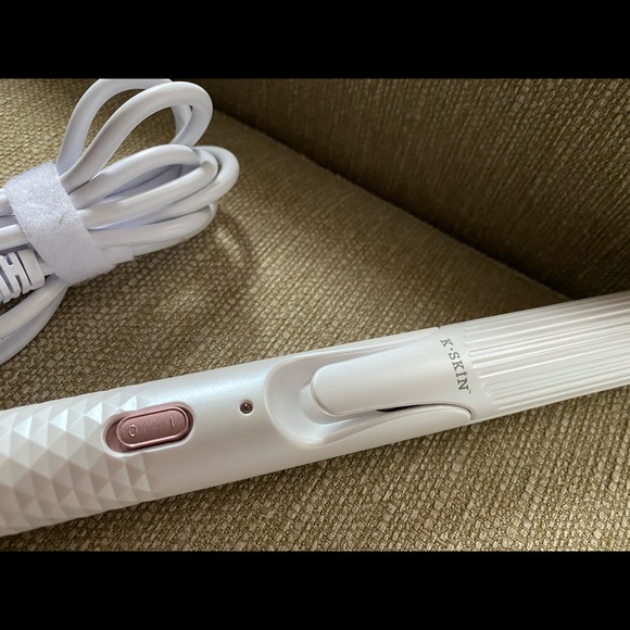 Straightener/Curler - Picture 3 of 4